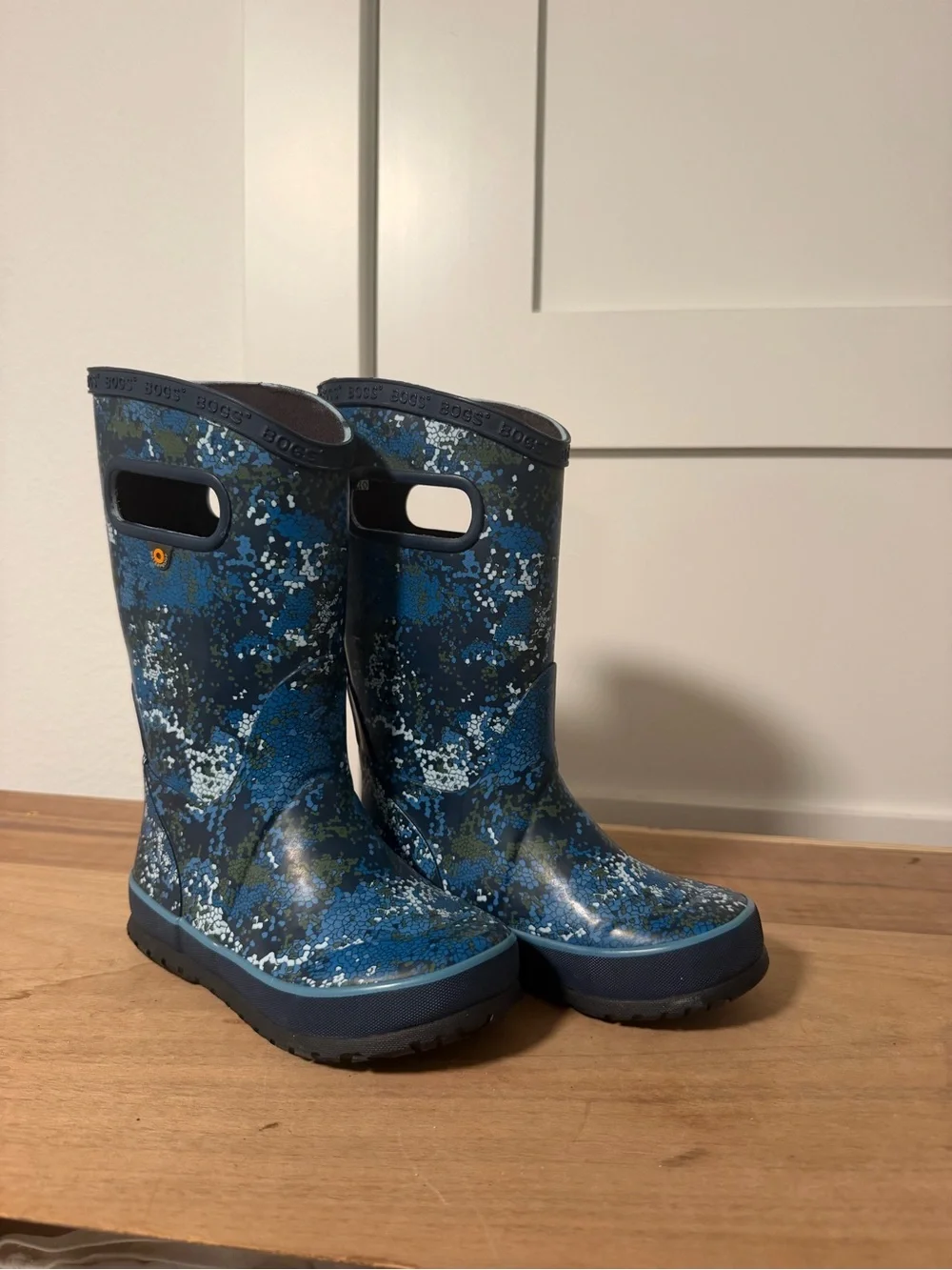 Bogs Kids Blue Camouflage Splash Rain Boots